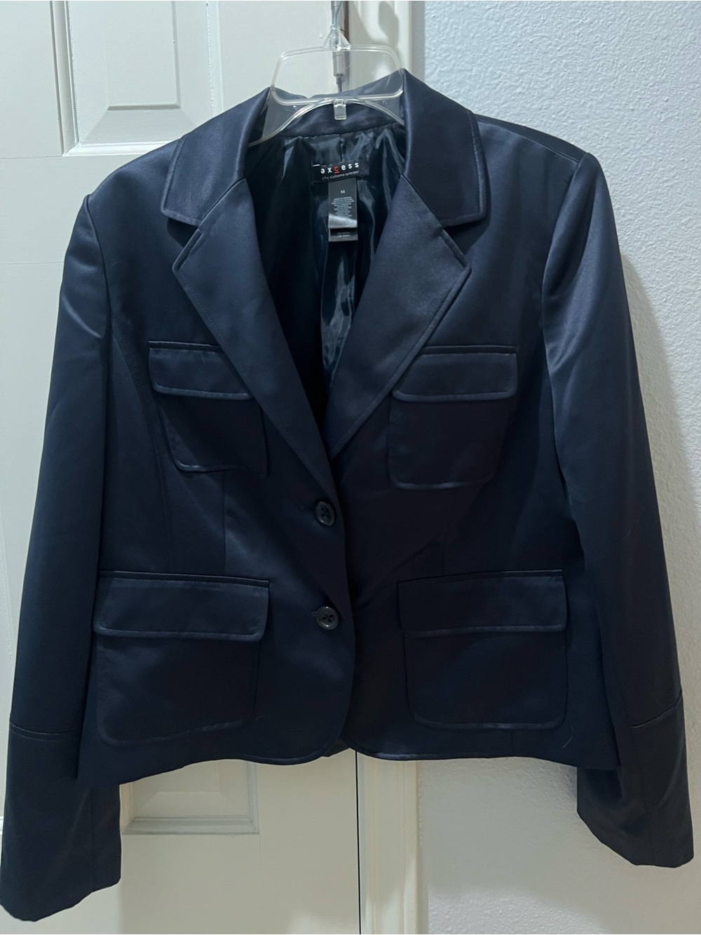 Axcess Dark Navy Satin-Effect Two-Button Blazer Size 14